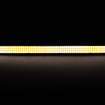 ไฟโคบสีขาวเย็น ตัวอย่างฟรีเพื่อทดสอบ 12V / 24V การรับประกัน 3 ปี -20?? 40 การทํางาน Temp Cuttable