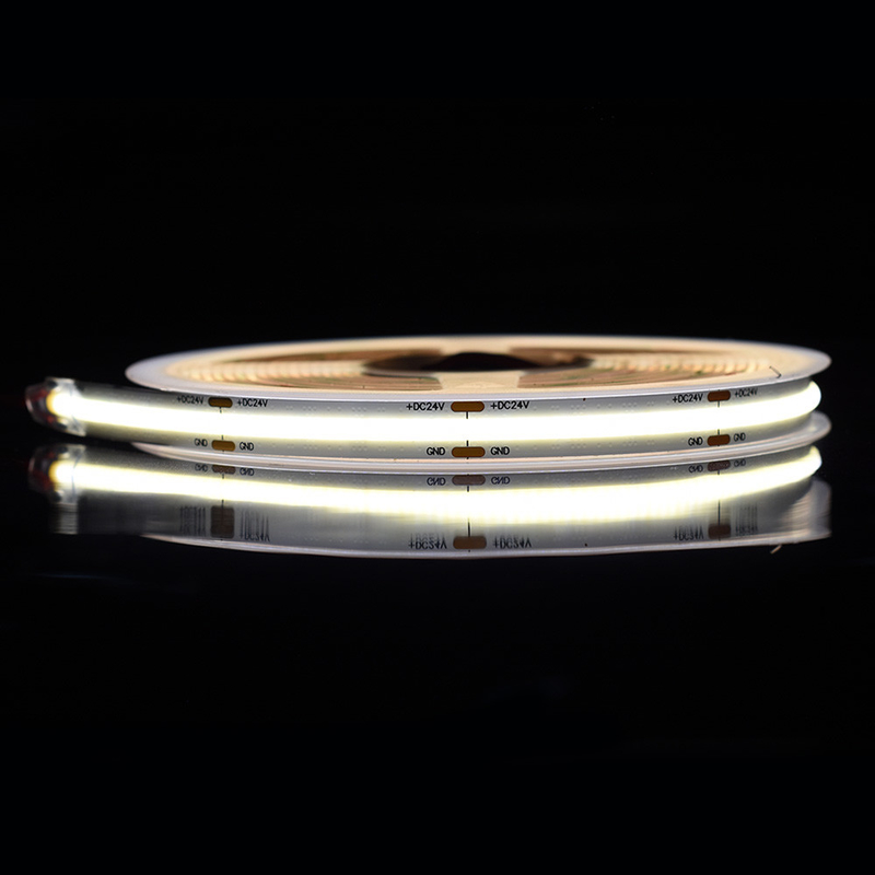 สาย LED COB มีชิป 528 ชิป ความกว้าง 8 มิลลิเมตร และ 3000k 4000k และ 6500k ตัวเลือกสีสําหรับบิล์ดผ้าม่าน